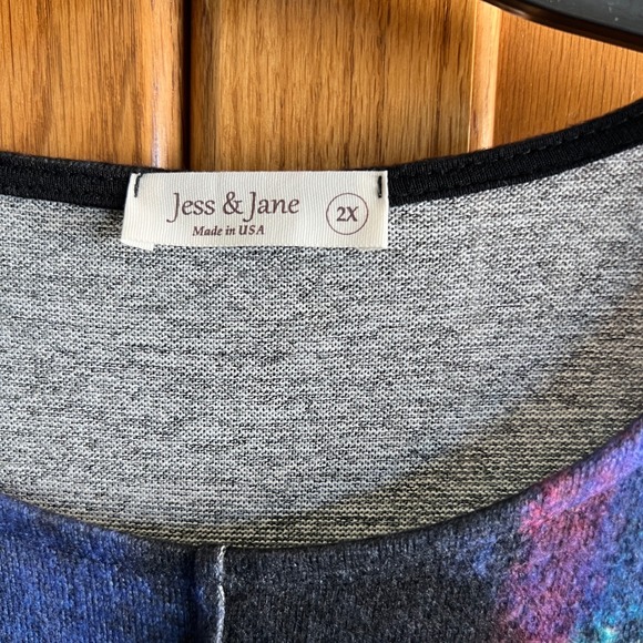 Jess & Jane Small "Eclipse" Tunic Top brushed polyester Made in USA NWT - Picture 2 of 7
